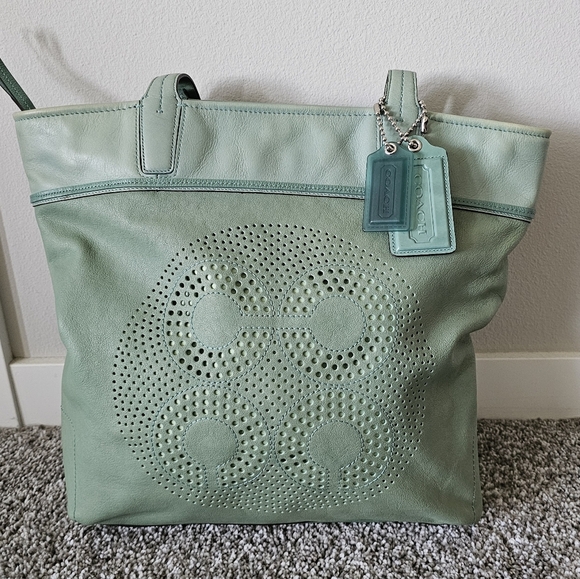Coach Vintage Leather Seafoam Green Bag with Carrying Handles - Picture 7 of 9